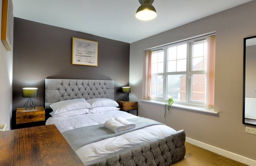 Darnall Other | MonthlyGuests/ Contractors| 3BedHouse | Sheffield
