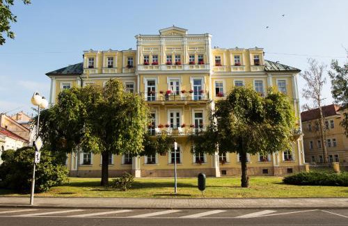 Frantiskovy Lazne Hotel | Monti Spa