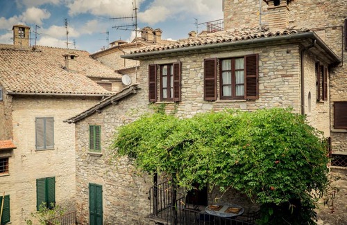 Montone House | Montone Due