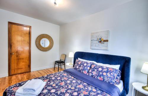 Longue-Pointe Apartment | Montreal Traveler's Home! Vintage & Value 2BR apt!
