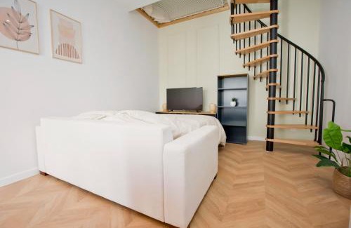 Tarbes Apartment | Montsejour - Magnifique T2 avec filet suspendu
