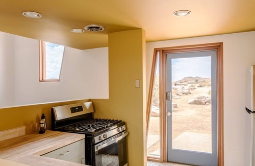 Joshua Tree House | Monument House by Homestead Modern