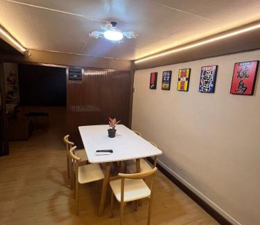 Rama 9 Villa | Moochi Home Ratchada