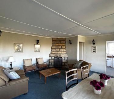 Ficksburg House | Mooiplaas Guest Farm