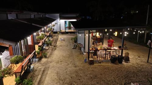 Ko Mook Bed & Breakfast | Mook Raya Resort