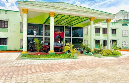 Thirukadaiyur Hotel | Mookambigai Residency