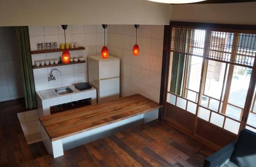 Onomichi House | Moon's Cafe