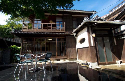 Onomichi House | Moon's Cafe