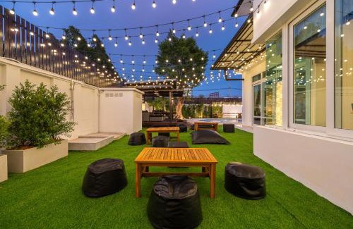 Bang Lamung Villa | Moon Shade Pool Villa Pattaya