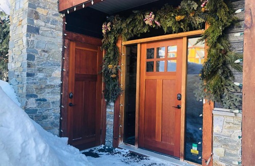 Silver Star Mountain Ski Chalet | Moonbeam