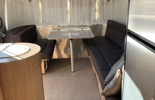 Joshua Tree RV Rental | Moonlight Desert Airstream Near Joshua Tree National Park!