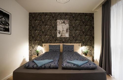 Corvin negyed Apartment | Moonlight Premium Central Apartment