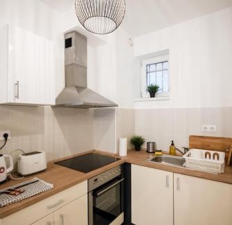 Corvin negyed Apartment | Moonlight Premium Central Apartment