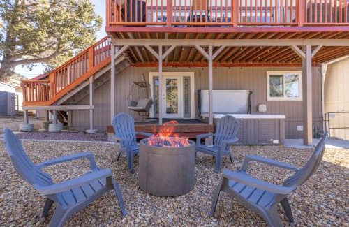 Whispering Forest House | Moonlight Ridge Jacuzzi, Gated, EV Charge, Cent AC