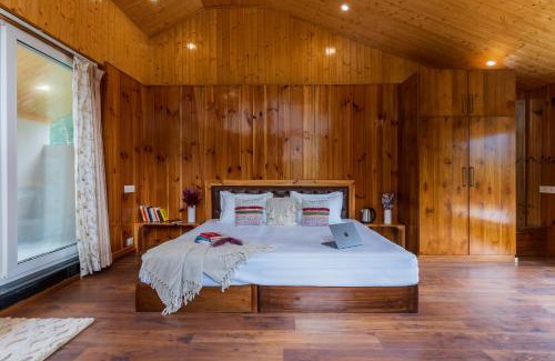 Mohal House | Moonlight villa