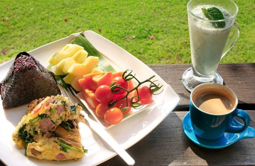 Donghe Bed & Breakfast | Moonrise Inn