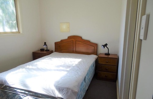 Moonta Bay House | Moonta Bay Cabins - Cabin 3
