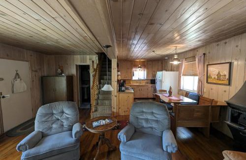 Pinehurst House | Moore's Cabin