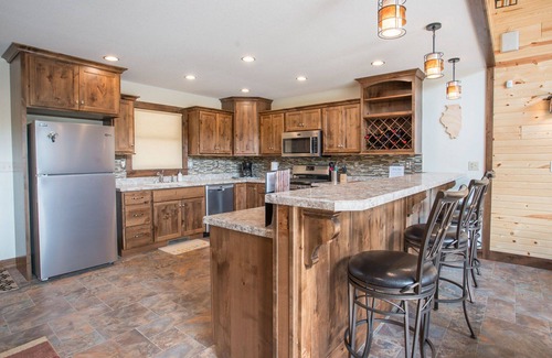 Sullivan Cabin | Moose Cabin
