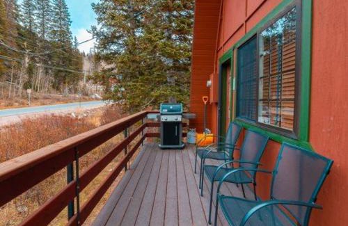 Salt Lake Mountain Resorts House | Moose Manse