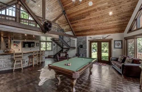 Steamboat Springs House | Moose Meadows Lodge - Huge Views, Great Room, Game Room, Theater