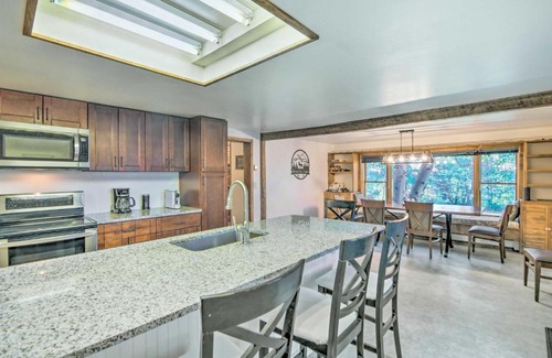 Walden House | Moose Park Lodge Charming Walden Retreat!