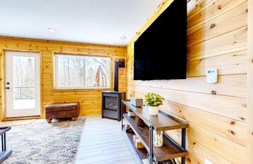 Rockwood Apartment | Moosehead Lake Home Base