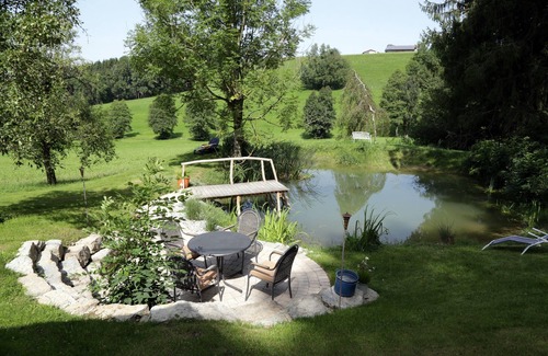 Unterallgau Apartment | Moosmühle Allgäu I Ruhige Lage mit Kamin & Saunahäuschen