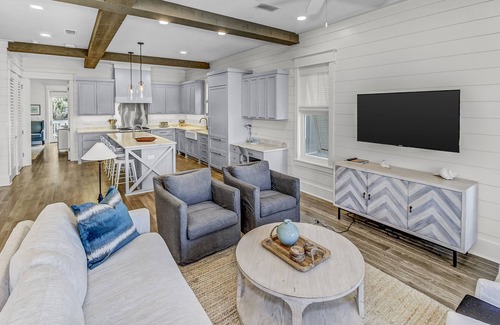 Grayton Beach House | 'More Grayter' * LAKE Views * Walk To Beach * Gorgeous 5 BR Grayton Beach home * Neighborhood pool