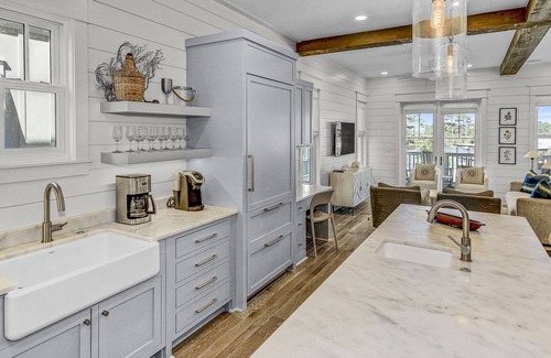 Grayton Beach House | 'More Grayter' * LAKE Views * Walk To Beach * Gorgeous 5 BR Grayton Beach home * Neighborhood pool