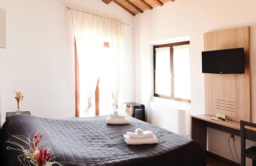 Civitanova Marche Bed & Breakfast | Moretti Village - b&b