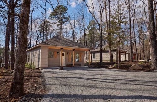 Heber Springs Cabin | Morgan's at the Little Red - Double King Cabin 10