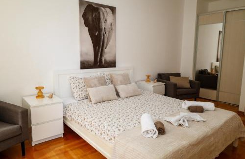 Donji Morinj Apartment | Morinj Lavender Bay apartment E5