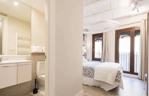Adahuesca Apartment | Moristel Apartment