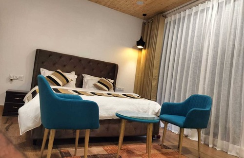 Morni Hotel | Morni Hills Retreat & Heaven