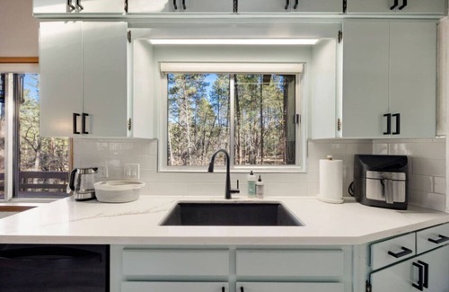 Prescott Cabin | Morning Bliss - Multi Family & Couples