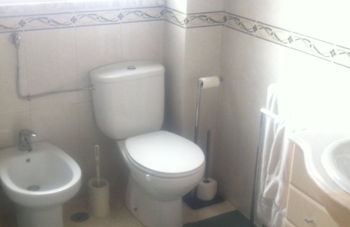 Parque das Nacoes Apartment | Moscavide number 1, M1 guest house! Nice Apartment 3 bedrooms north Lisbon!