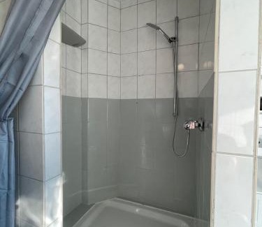 Bullay Apartment | Moselgarten Bullay Zentral Grün Direkt an der Mosel