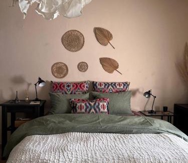 Drama House | Mosquito Guest House 2
