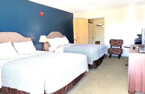 Calhoun Hotel | Motel 103