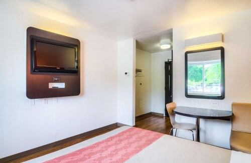 Arlington Heights Hotel | Motel 6-Arlington Heights, IL - Chicago North Central
