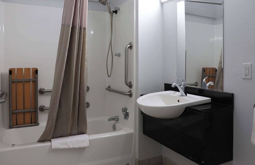 Homewood Hotel | Motel 6 Birmingham, AL