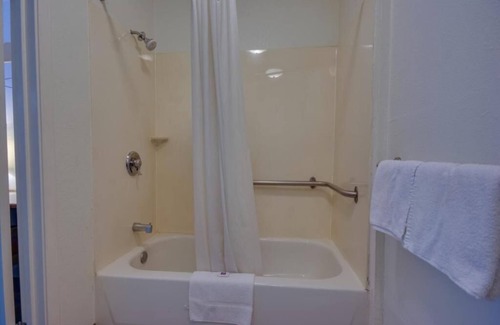 Homewood Hotel | Motel 6 Birmingham, AL