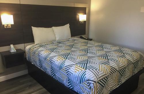 Burnsville Hotel | Motel 6-Burnsville, MN