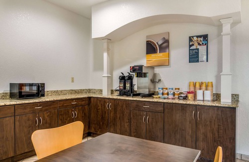 Canton Hotel | Motel 6 Canton, GA