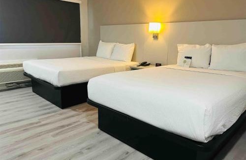 Cornwall Hotel | Motel 6 Cornwall, ON