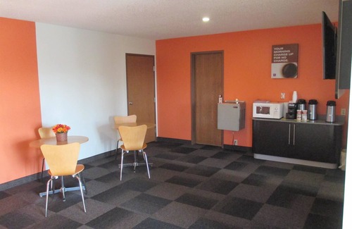 Sybertsville Hotel | Motel 6 Drums, PA
