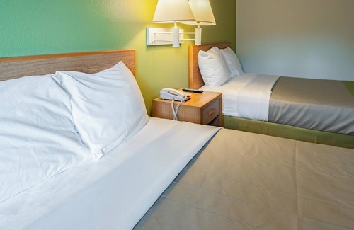 Sybertsville Hotel | Motel 6 Drums, PA