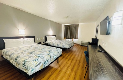 Duncanville Hotel | Motel 6 Duncanville, TX - Dallas