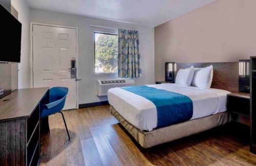 El Centro Hotel | Motel 6 El Centro, CA